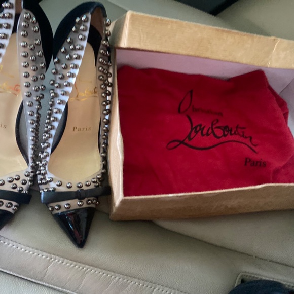 Authentic Christian Louboutin size 38 - Picture 3 of 3